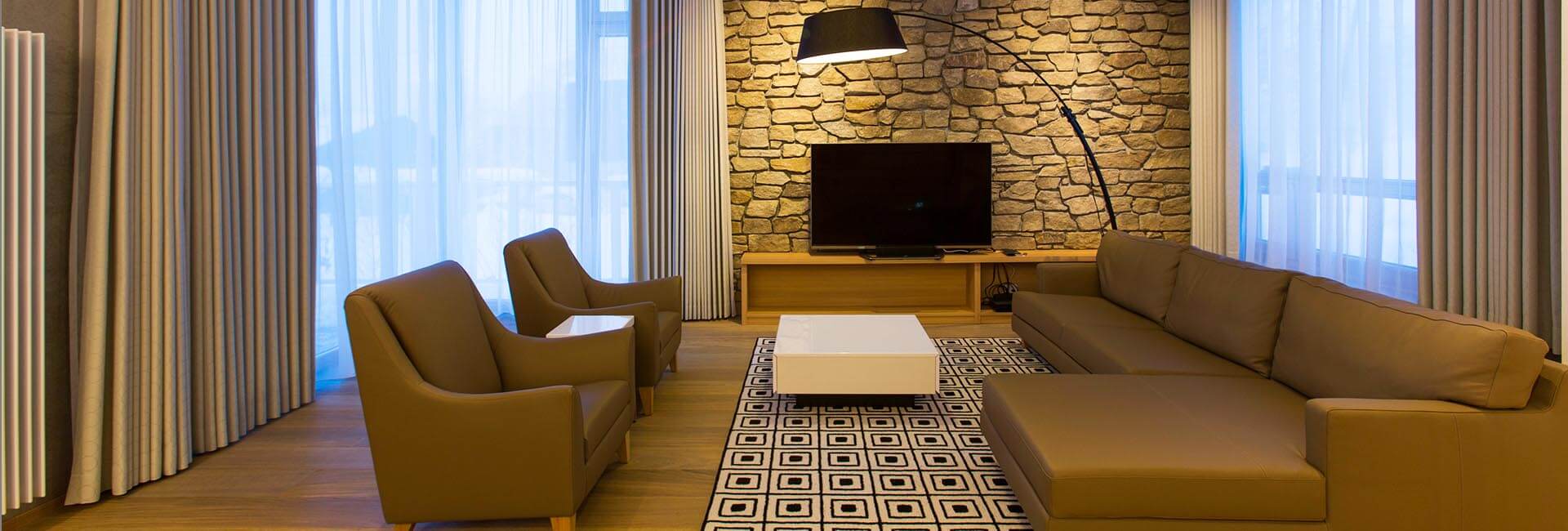 Mizunara - Contempory Living