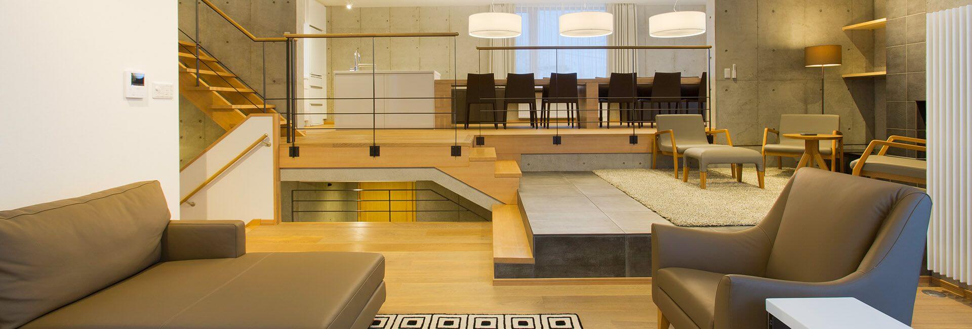 Mizunara - View from living room to dining area